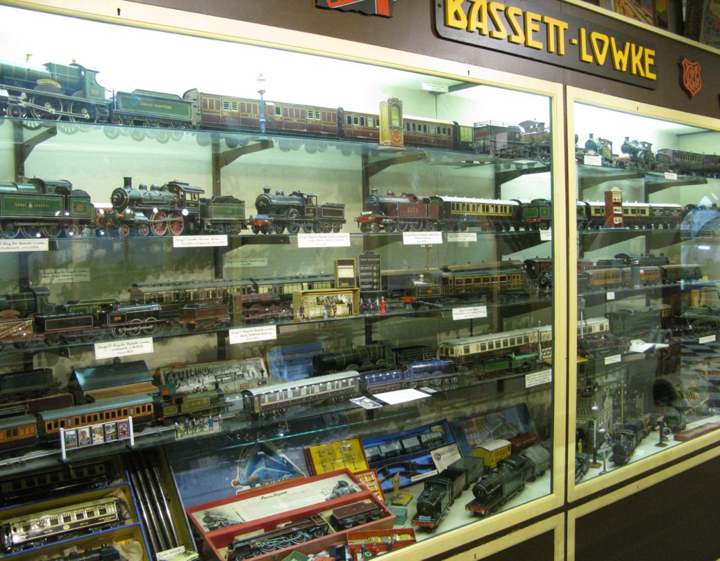 Anextensive collection of model trains, locomotives and accessories 