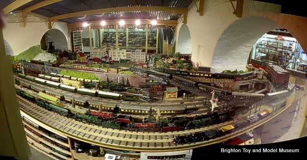 Category:1930s Model Railway Layout - Brighton Toy and Model Museum 