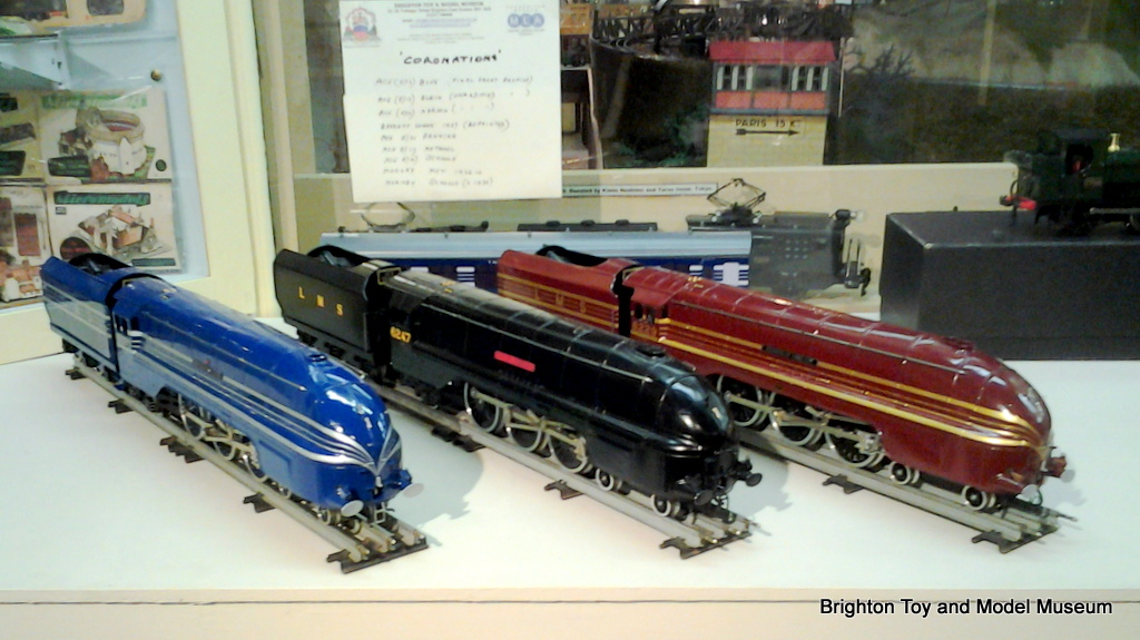  of Liverpool (in wartime black), modern gauge 0 models by ACE Trains