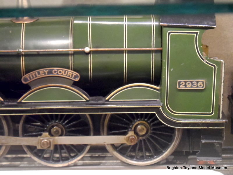 QT: 1 à "beaucoup" xD  ... - Page 2 GWR_2936_loco_'Titley_Court'_(Bing_for_Bassett-Lowke,_gauge_1)