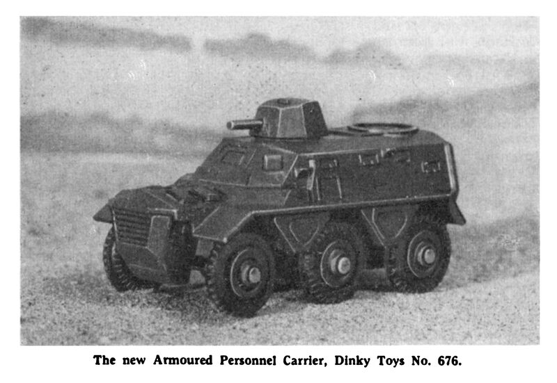File:Armoured Personnel Carrier, Dinky Toys 676, photo (MM 1955-02).jpg