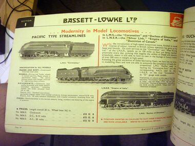 1937: B-L streamline locomotives in gauge 0. Silver Link has now been displaced from the illustrations by the blue "Empire of India", mentioning the Silver Link as also available (but not illustrated). Note the the uniform price for all the streamliners, in all their versions, has now dropped to £12-12 ... three-quarters of the original asking price for the "Silver" A4 models the previous year