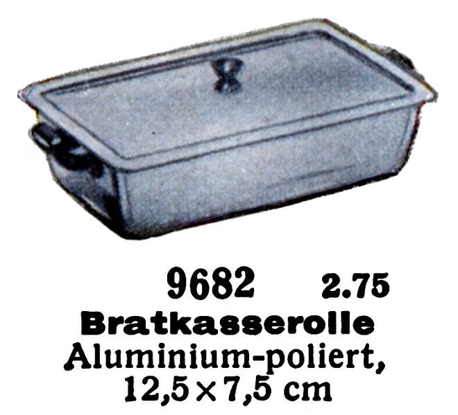 File:Bratkasserolle - Casserole Dish with lid, polished aluminum, Märklin 9682 (MarklinCat 1939).jpg