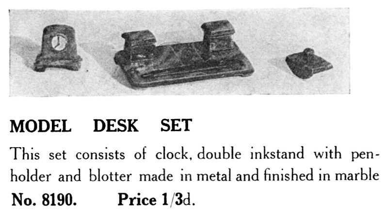 File:Desk Set (Nuways model furniture 8190).jpg