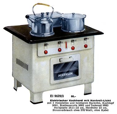 1939: El 9629/3, Märklin's premium electric stove by the end of the 1930s, including a glass oven door, power indicator light, and power lights for the individual hotplates