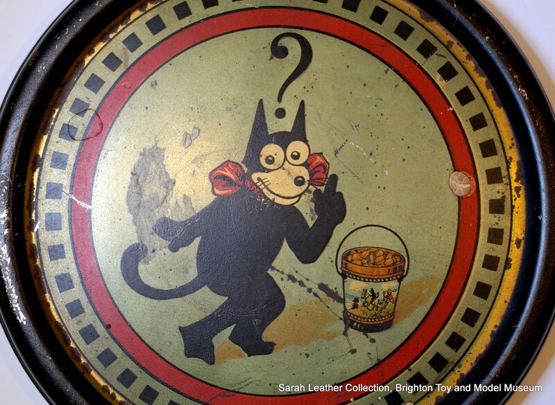 File:Felix the Cat seaside bucket, lid artwork (1920s).jpg