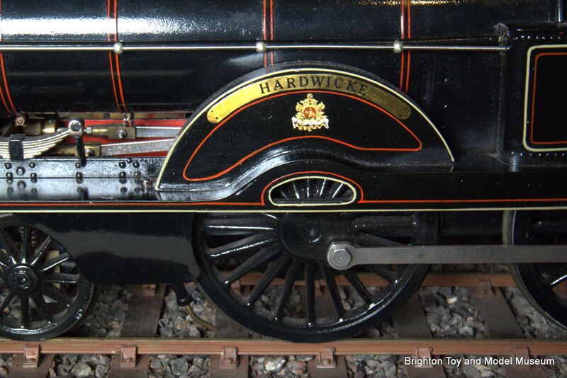 File:Hardwicke, LNWR Locomotive 790, spirit-fired, drivewheel.jpg