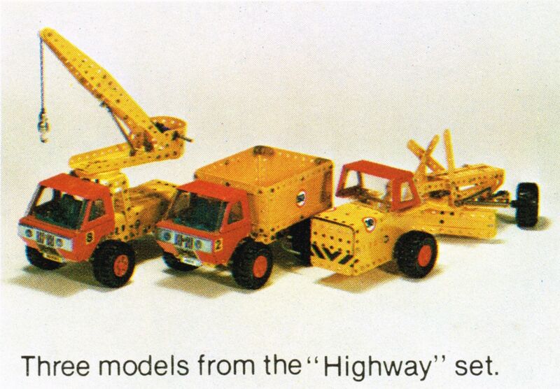 File:Highway Set models, Meccano (MBoM4 1978).jpg