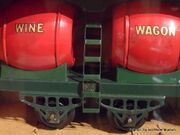 Hornby Double Wine Wagon (detail).jpg