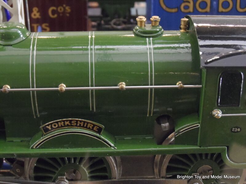 File:Hornby No2 Special Locomotive, LNER 234 Yorkshire, detail.jpg