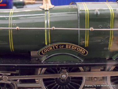A Hornby No.2 Special loco, showing GWR colour, styling, and brass steam valvework "cone"