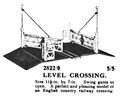 Level Crossing, Märklin 2822-0 (MarklinCRH ~1925).jpg