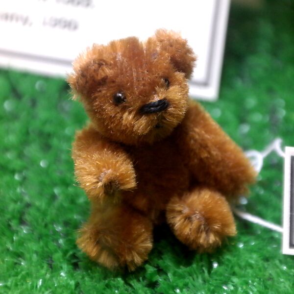 File:Miniature Ginger Bear (Schuco).jpg