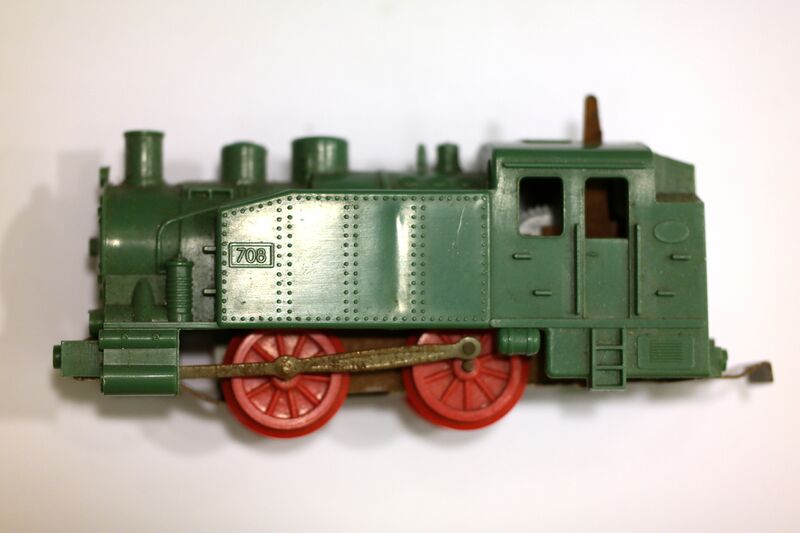 File:Tank Locomotive 708 (Jouef for Playcraft).jpg