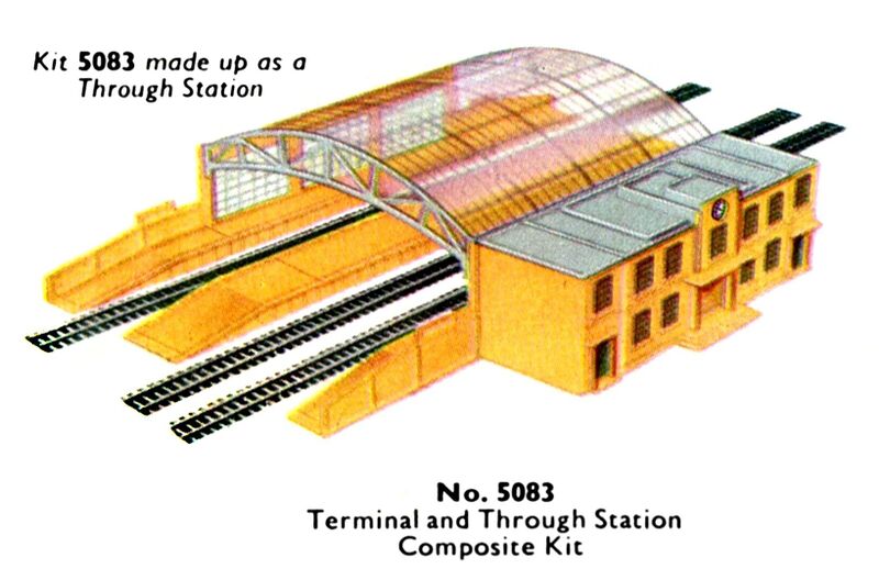 File:Terminal and Through Station Kit, Hornby Dublo 5083 - Through configuration (DubloCat 1963).jpg
