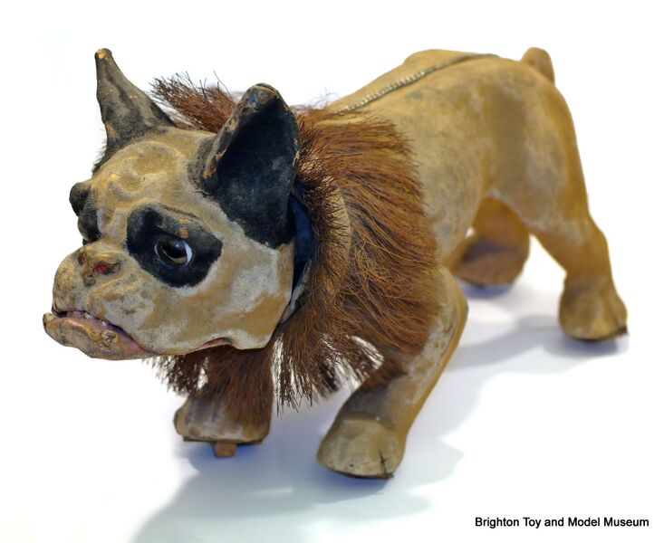 File:Victorian Growler bulldog, angle view.jpg