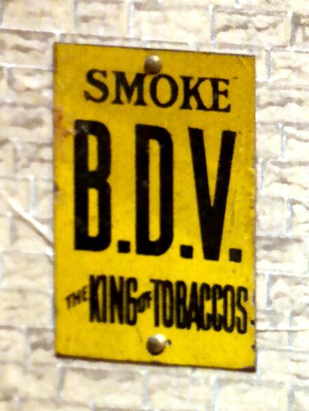 File:BDV cigarettes, enamelled tinplate miniature poster.jpg