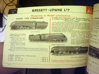 The "Empire of India" model, as it appeared in a late 1930s Bassett-Lowke gauge 0 catalogue ("Modernity in Modern Locomotives"). "Empire of India" is centre.