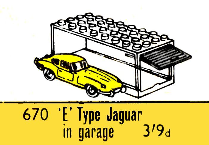 File:E-Type Jaguar in Garage, Lego 670 (Lego ~1964).jpg