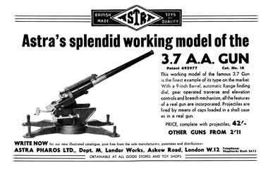 1940: Quick-Firing 3.7 inch Anti-Aircraft Gun (Astra Pharos model 18)