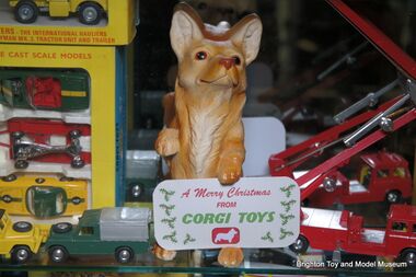 1960s retailers' promotional model corgi dog