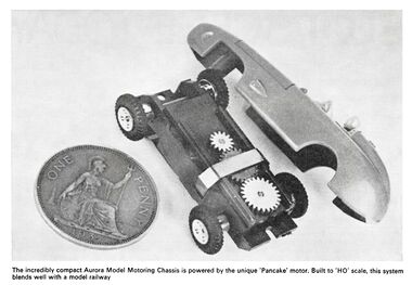 1966: Aurora Model Motoring Chassis with improved "pancake" motor