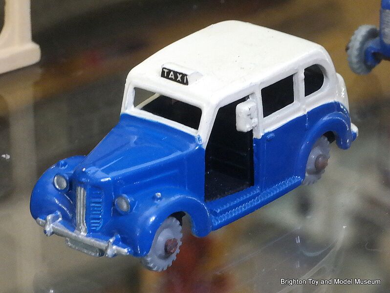 File:Austin Taxi (Dublo Dinky Toys 067).jpg
