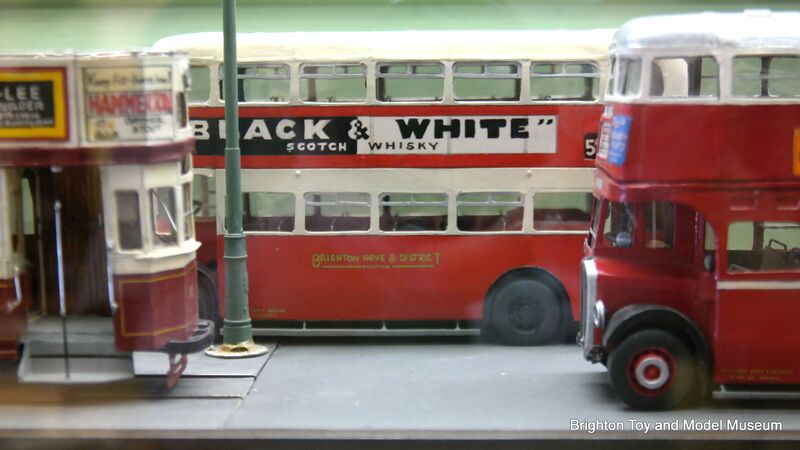 File:Brighton Corporation K6B Bristol-ECW diesel bus, side (Ken Allbon).jpg