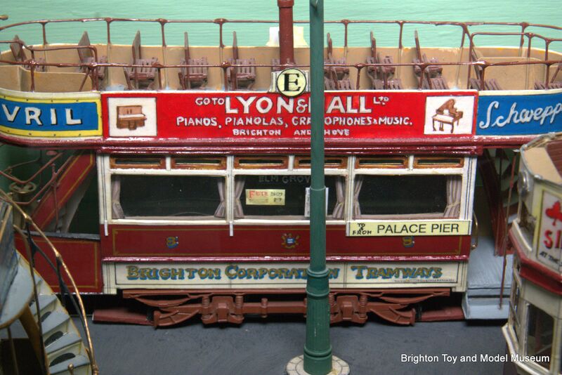 File:Brighton Corporation Type B Tram, E No8, side (Ken Allbon).jpg
