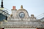Brighton Railway Station building, clock.jpg