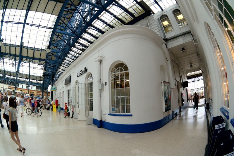 File:Brighton Station, David Mocatta building, rear.jpg
