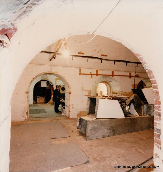 File:Construction of Brighton Toy and Model Museum, interior 01 (1991).jpg