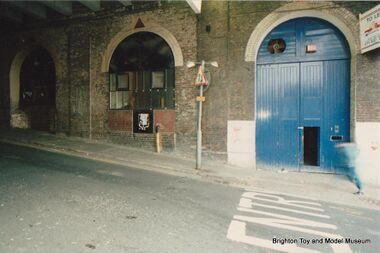 1991: The original exterior of the site
