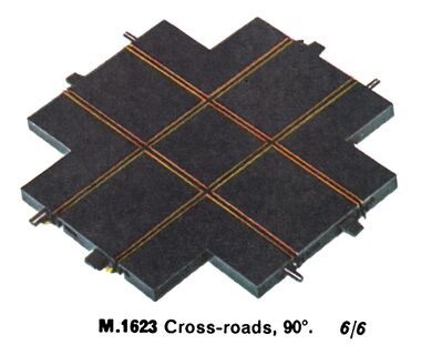 1964: Minic Motorways Crossroads M.1623