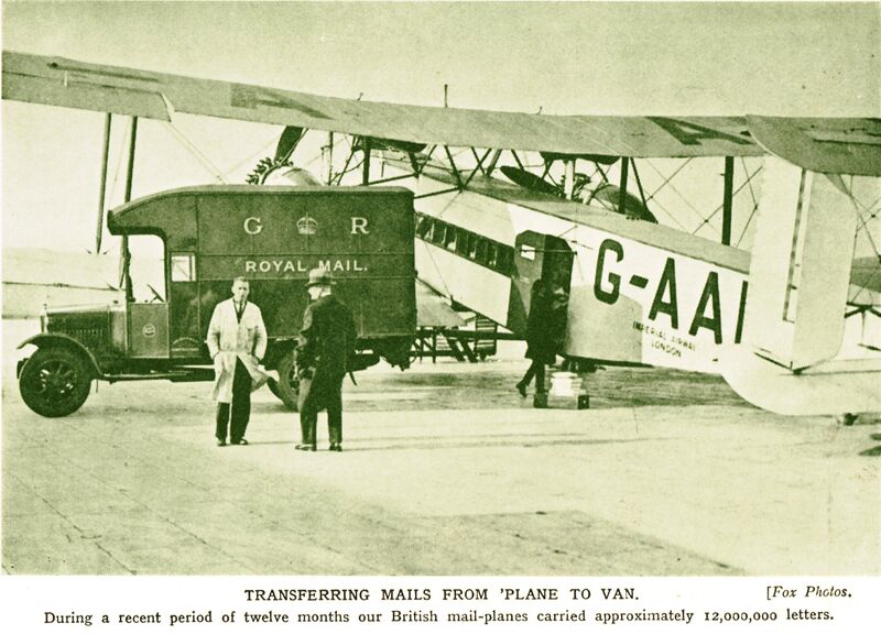 File:DH-66 transferring airmail (WBoA 8ed 1934).jpg