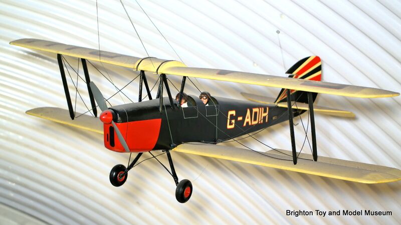 File:DeHavilland Tiger Moth, radio controlled model biplane (Denis Hefford).jpg
