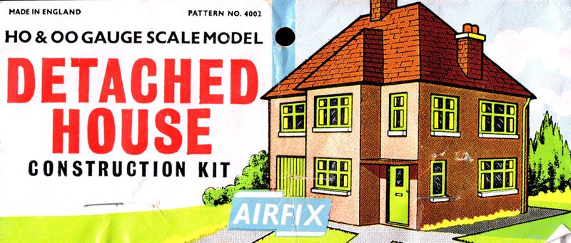 File:Detached House (Airfix Trackside Series No2).jpg