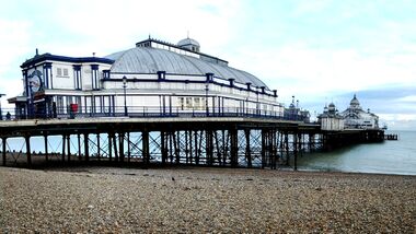 Eastbourne Pier in December 2011, perspective view