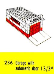 Garage with Automatic Door, Lego Set 236 (LegoCat ~1960).jpg