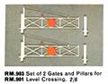 Gates and Pillars for Level Crossing RM901, Minic Motorways RM903 (TriangRailways 1964).jpg