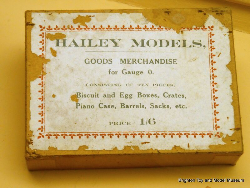 File:Hailey Models, box lid.jpg
