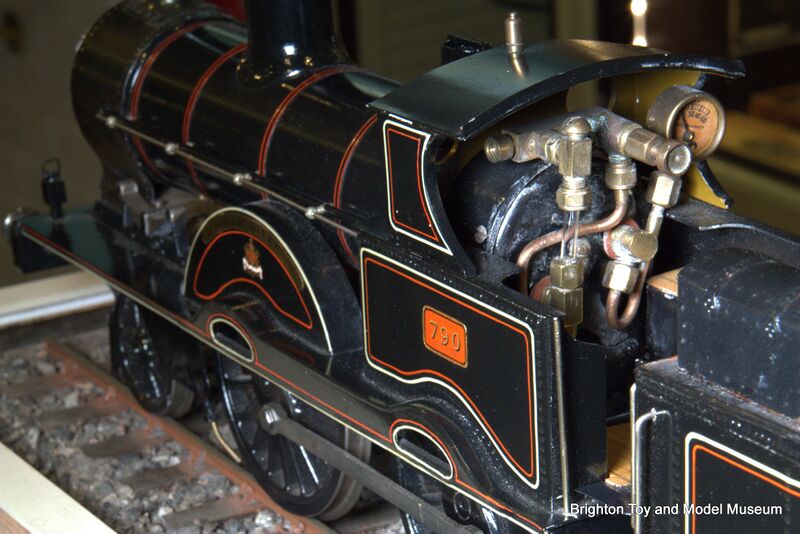 File:Hardwicke, LNWR Locomotive 790, spirit-fired, steam controls.jpg