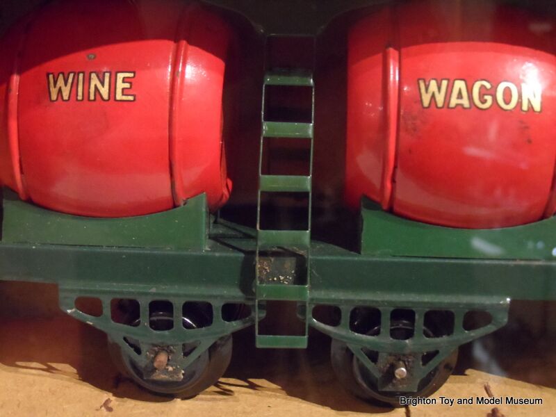 File:Hornby Double Wine Wagon (detail).jpg