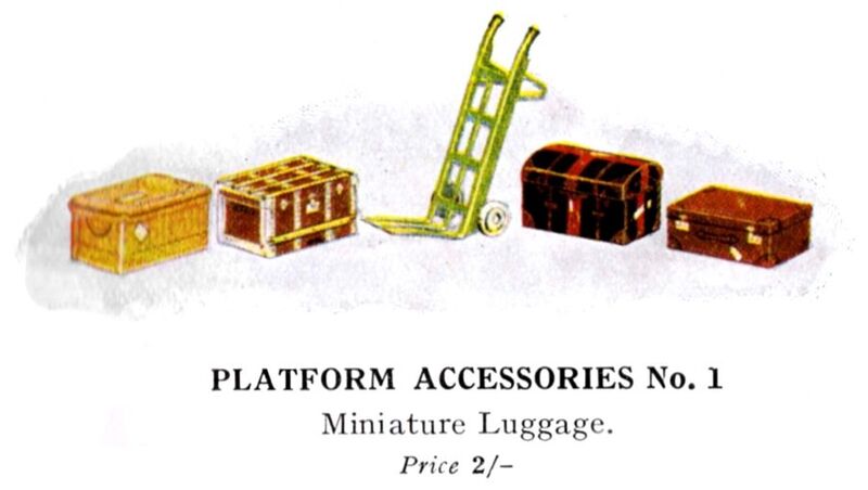 File:Hornby Platform Accessories No.1 (1925 HBoT).jpg
