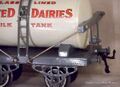 Hornby United Dairies Milk Tank Wagon, 1930, threading detail-001.jpg