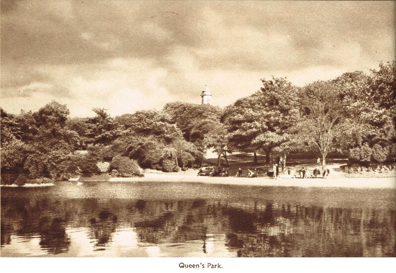File:Lake and Clocktower, Queens Park (BrightonHbk 1935).jpg