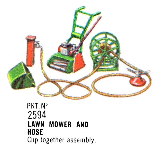 File:Lawn Mower and Hose, Britains Floral Garden 2594 (Britains 1966).jpg