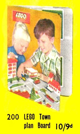 ~1960: Lego 200, Town Plan Set board