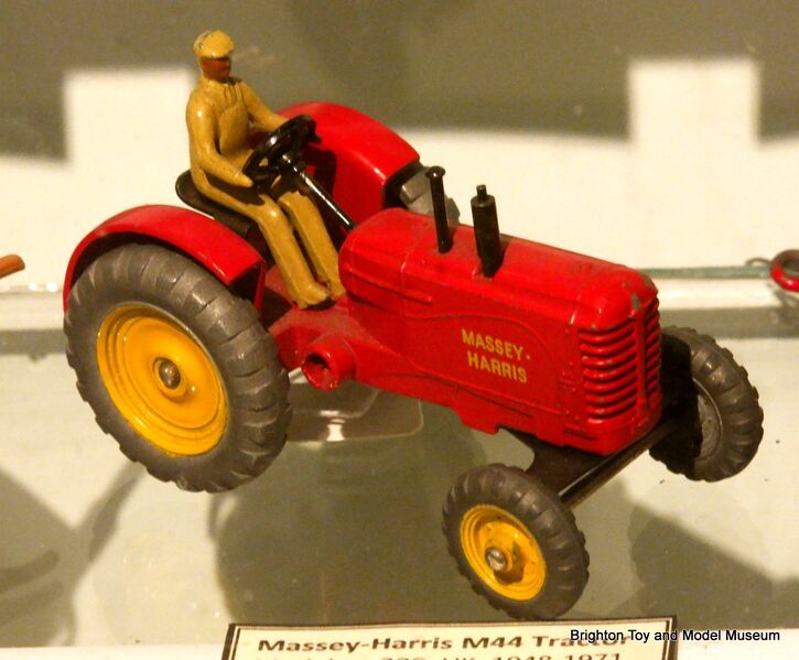 File:Massey-Harris M44 Tractor (Dinky Toys 300).jpg