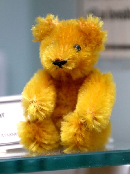 File:Miniature Golden Yellow Bear (Schuco).jpg